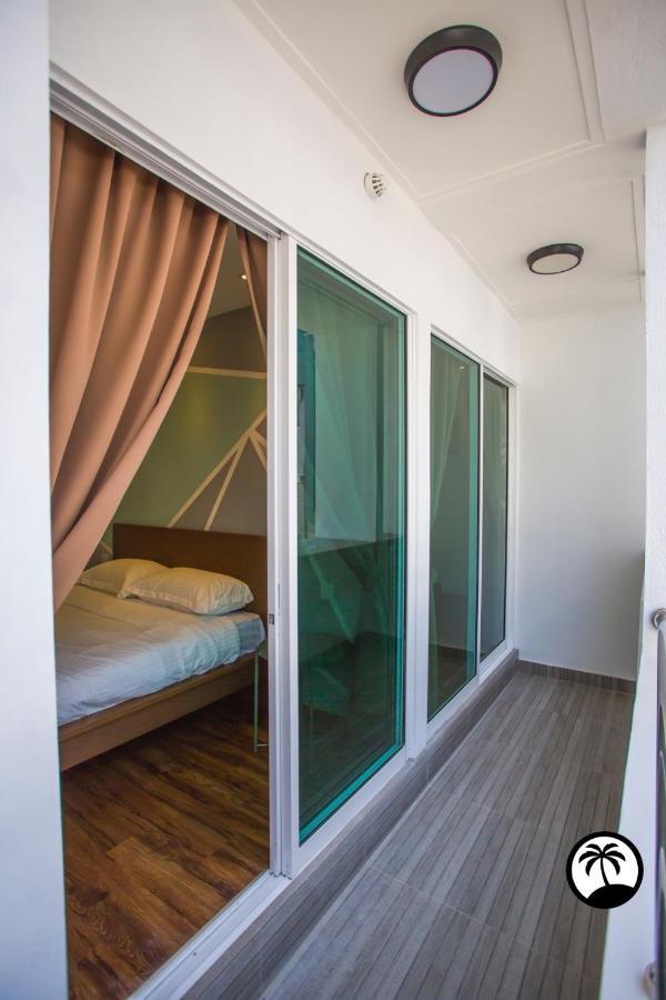 Paradise Suite At Asiacity Кота-Кинабалу Экстерьер фото